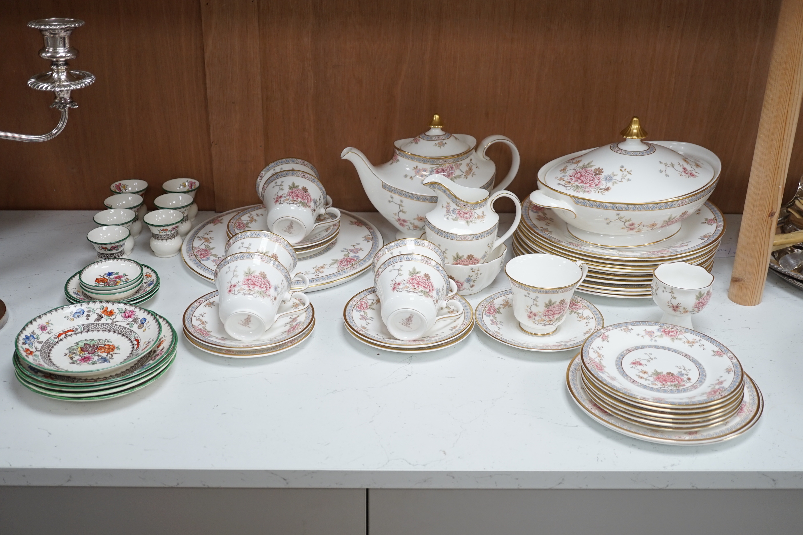 A Royal Doulton ‘Canton’ pattern tea and dinner service for eight and a small part set of Copeland Spode ‘Chinese Rose’